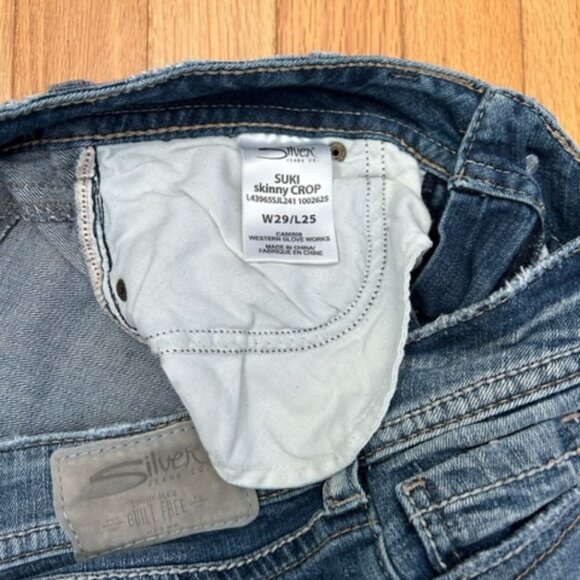 Silver Jeans (Suki Skinny Crop) Size 29 (8), Blue - Picture 4 of 4